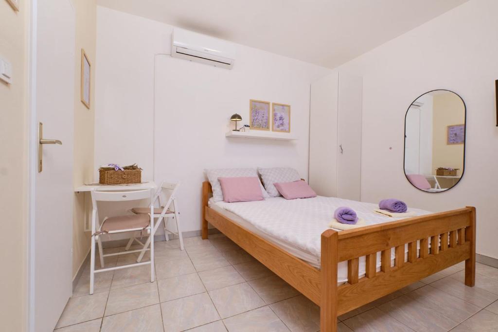 Studio Jadranka — spavaća soba